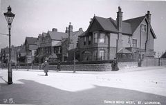 Junction-of-Charles-Road-and-Tower-Road-West.-1905.